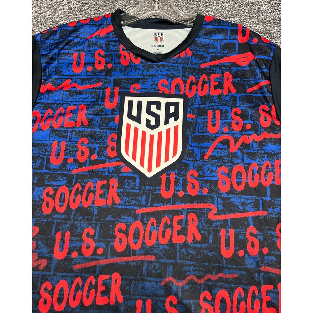 US Soccer Federation Jersey XL Mens Blue Red Brick Print USA Crest Soccer Top